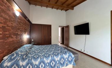 Casa en arriendo en Cumbres, Envigado