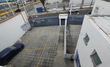 Venta Amplio de Local Comercial a pocos metros de Ermita Iztapalapa #26-1425 AVC