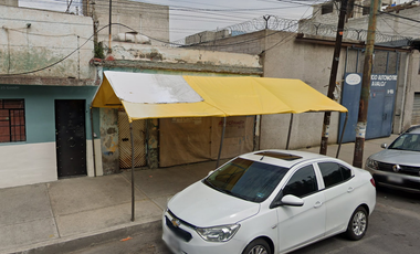 CASA EN VENTA EN PENSADOR MEXICANO VENUSTIANO CARRANZA DE REMATE