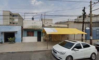 CASA EN VENTA EN PENSADOR MEXICANO VENUSTIANO CARRANZA DE REMATE