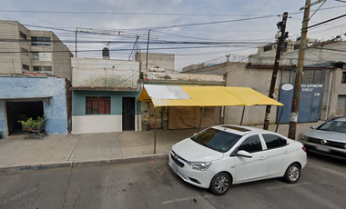 CASA EN VENTA EN PENSADOR MEXICANO VENUSTIANO CARRANZA DE REMATE