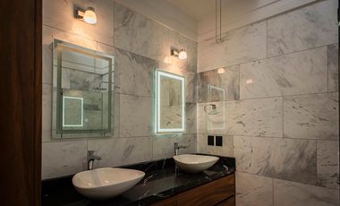 Hermosa casa en venta  por debajo de su valor en Zona Real fraccionamiento Privanza Coto senda acabados de Lujo.