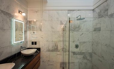 Hermosa casa en venta  por debajo de su valor en Zona Real fraccionamiento Privanza Coto senda acabados de Lujo.