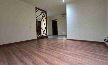 CASA EN VENTA EN PRIVADA LAS HACIENDAS RECIÉN REMODELADA