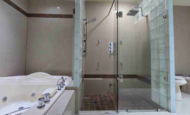 CASA EN VENTA EN PRIVADA LAS HACIENDAS RECIÉN REMODELADA