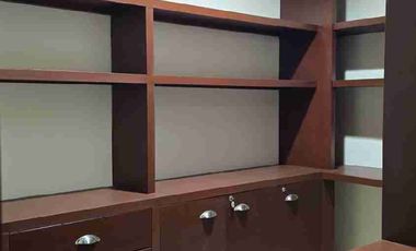 CASA EN VENTA EN PRIVADA LAS HACIENDAS RECIÉN REMODELADA