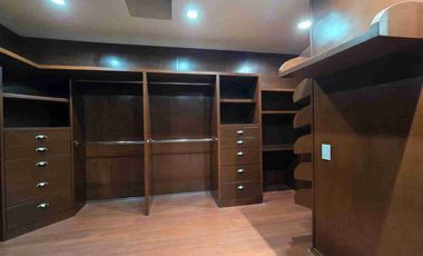 CASA EN VENTA EN PRIVADA LAS HACIENDAS RECIÉN REMODELADA