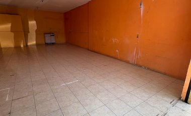 LOCAL COMERCIAL EN PLAZA