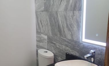 Hermosa casa en venta en Privanza Coto senda con los mejores acabados, por debajo de su valor