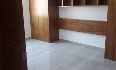 Hermosa casa en venta en Privanza Coto senda con los mejores acabados, por debajo de su valor