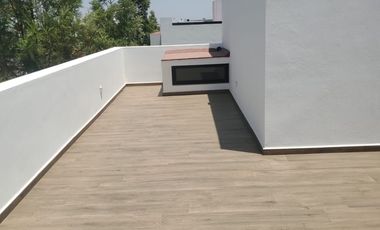 Hermosa casa en venta en Privanza Coto senda con los mejores acabados, por debajo de su valor