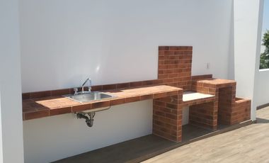 Hermosa casa en venta en Privanza Coto senda con los mejores acabados, por debajo de su valor