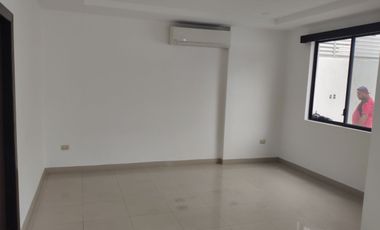 Via a la Costa, Renta de linda casa 3 dormitorios con piscina