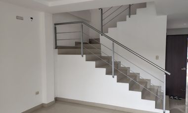 Via a la Costa, Renta de linda casa 3 dormitorios con piscina