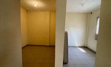 SE RENTA DEPARTAMENTOS PREDIO EN EL CASTILLO