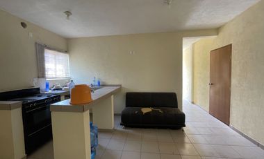 SE RENTA DEPARTAMENTOS PREDIO EN EL CASTILLO