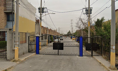 CASA DE RECUPERACIÓN BANCARIA EN PRIV. GRANADILLAS, CONJ. HAB. SANTA TERESA III, HUEHUETOCA, EDO. MEX. ¡NO SE ACEPTAN CRÉDITOS!