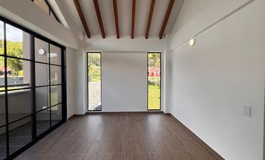 Casa en Arriendo en el Guarzo El Retiro Antioquia