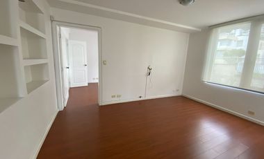 Casa San Isidro 2 , 602 ,75mts.habitables.Suite independiente, 5 parqueaderos. 1850,00 incluido alícuota. Precio venta: $495.000,00