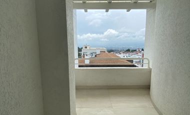 Casa San Isidro 2 , 602 ,75mts.habitables.Suite independiente, 5 parqueaderos. 1850,00 incluido alícuota. Precio venta: $495.000,00