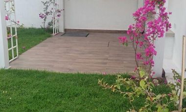 Casa San Isidro 2 , 602 ,75mts.habitables.Suite independiente, 5 parqueaderos. 1850,00 incluido alícuota. Precio venta: $495.000,00