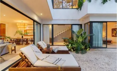 Venta Villa en Tulum - Aldea Zama
