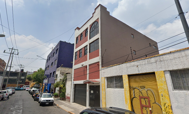 Edificio de Oficinas en Venta en Cuauhtémoc – Excelente Ubicación y Potencial Comercial, Remate Bancario Con Gran Plusvalía