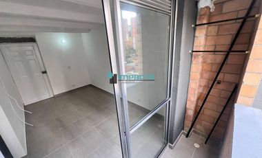 Se arrienda apartamento en el sector de Robledo cód. 4283