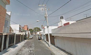 EXCELENTE CASA EN COYOACAN CDMX ENTREGA INMEDIATA!!!