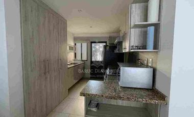 Renta casa en Zibata