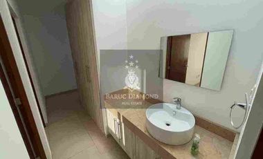 Renta casa en Zibata