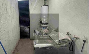 Renta casa en Zibata