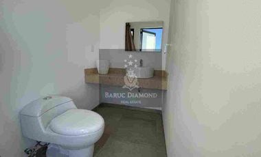 Renta casa en Zibata