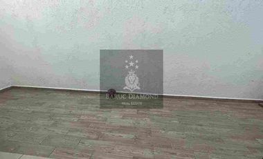 Renta casa en Zibata