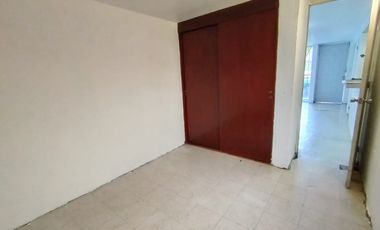 Santa Elena Casa En Privada Con Portón Eléctrico