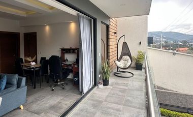 HERMOSA SUITE DE VENTA EN EDIFICIO MODERNO EN TUMBACO!!