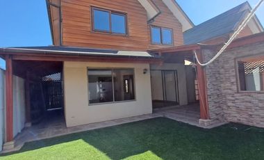 ACOGEDORA  Y SOÑADA CASA EN LOS  HUERTOS DE MACHALI 4D, 3B