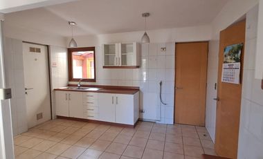 ACOGEDORA  Y SOÑADA CASA EN LOS  HUERTOS DE MACHALI 4D, 3B