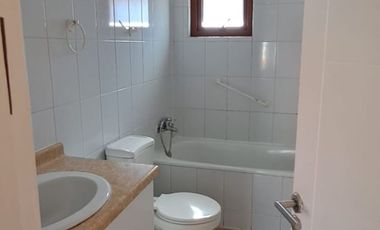 ACOGEDORA  Y SOÑADA CASA EN LOS  HUERTOS DE MACHALI 4D, 3B