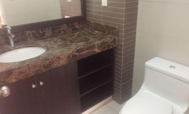 MODERNO DEPARTAMENTO 3 DORMITORIOS CON  JARDIN - PRIMER PISO- SURCO