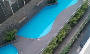 MODERNO DEPARTAMENTO 3 DORMITORIOS CON  JARDIN - PRIMER PISO- SURCO