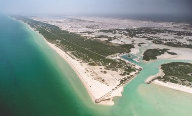 BEACHFRONT APARTAMENTS FOR SALE