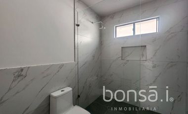 Casa en RENTA, Comercial Chapultepec, Zona Norte