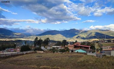 Casa Campestre de Estreno en Otavalo sector San Rafael con Vista a la Laguna