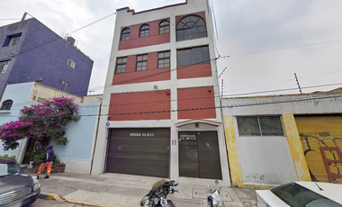 EDIFICIO DE OFICINAS EN VENTA EN PRIMERA CDA. CHIMALPOPOCA 11, OBRERA, CUAUHTÉMOC, CIUDAD DE MÉXICO (REMATE BANCARIO))