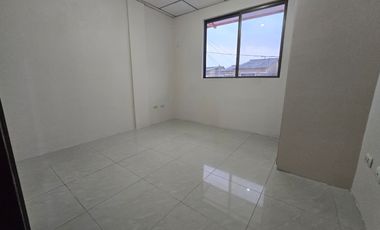 Alquiler – Casa de 2 Plantas en Excelente Ubicación Urbanización La Joya Etapa Murano