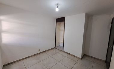 CASA EN RENTA  CON EXCELENTE UBICACIÓN