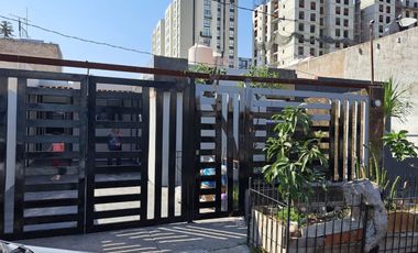 CASA EN RENTA  CON EXCELENTE UBICACIÓN