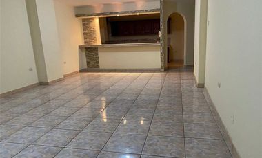 SE RENTA DEPARTAMENTO CON GARAJE, CENTRO MACHALA