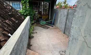 RUMAH DIJUAL MURAH TANAH LUAS DI KOTA JOGJA DEKAT PASAR KOTA GEDE